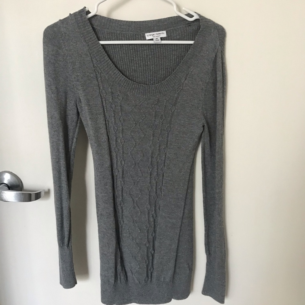 Light maternity sweater